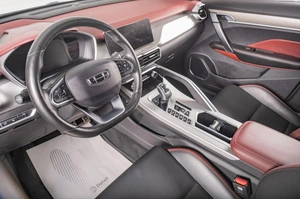 Внедорожник Geely Coolray 2022 года, 2049000 рублей, Томск