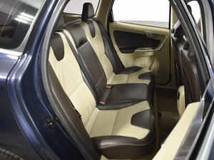 Внедорожник Volvo XC60 2012 года, 1173100 рублей, Казань