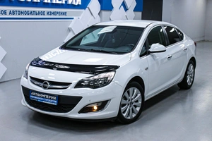 Хетчбэк Opel Astra 2013 года, 878000 рублей, Солонцы