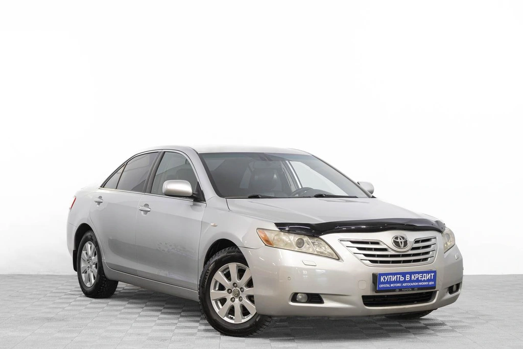 Седан Toyota Camry 2006 года, 1169000 рублей, Барнаул
