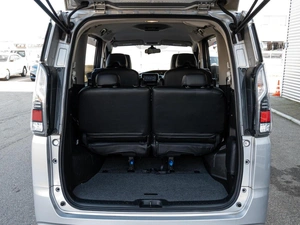 Минивэн Nissan Serena 2019 года, 2010000 рублей, Краснодар