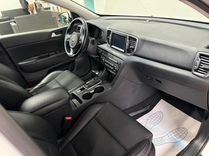 Внедорожник Kia Sportage 2016 года, 1679000 рублей, Красноярск