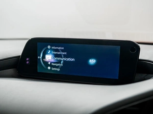 Хетчбэк Mazda 3 2019 года, 1649000 рублей, Красноярск