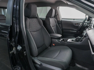 Внедорожник Toyota RAV4 2021 года, 3199000 рублей, Сургут