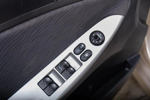 Седан Hyundai Solaris 2011 года, 799000 рублей, Томск