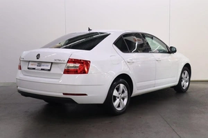 Хэтчбек Skoda Octavia 2020 года, 2000000 рублей, Брянск