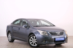 Седан Toyota Avensis 2009 года, 1199000 рублей, Омск