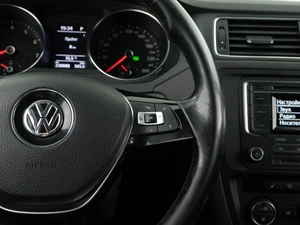 Седан Volkswagen Jetta 2016 года, 1067077 рублей, Москва