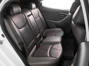 Седан Hyundai Elantra 2011 года, 849000 рублей, Тюмень
