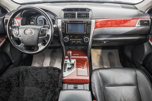 Седан Toyota Camry 2012 года, 1599000 рублей, Барнаул