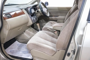 Седан Nissan Tiida Latio 2005 года, 439000 рублей, Новокузнецк