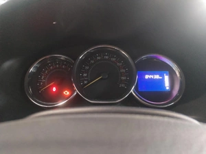 Хэтчбек Renault Sandero 2017 года, 1200000 рублей, Орёл