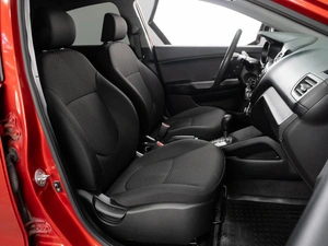 Седан Kia Rio 2011 года, 924000 рублей, Тюмень
