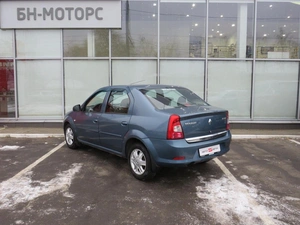 Седан Renault Logan 2010 года, 700000 рублей, Брянск