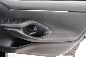 Хетчбэк Toyota Yaris 2021 года, 1149000 рублей, Красноярск