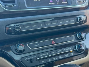 Минивэн Kia Carnival 2019 года, 2729000 рублей, Ижевск