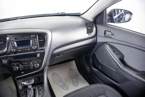 Седан Kia Optima 2012 года, 1249000 рублей, Пермь
