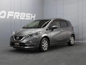 Хетчбэк Nissan Note 2018 года, 1050000 рублей, Омск