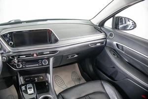 Седан Hyundai Sonata 2021 года, 1749000 рублей, Пермь