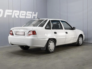 Седан Daewoo Nexia 2014 года, 480000 рублей, Омск