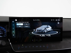 Седан Toyota Camry 2024 года, 3984444 рублей, Москва