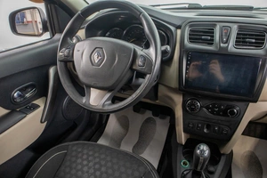 Седан Renault Logan 2014 года, 599000 рублей, Барнаул