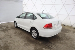 Седан Volkswagen Polo 2015 года, 949000 рублей, Обнинск