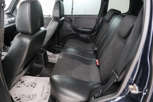 Внедорожник Chevrolet Niva 2012 года, 629000 рублей, Красноярск