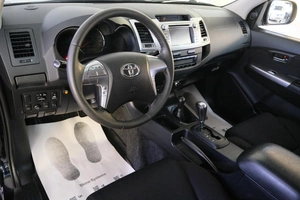 Пикап Toyota Hilux 2014 года, 3119000 рублей, Омск