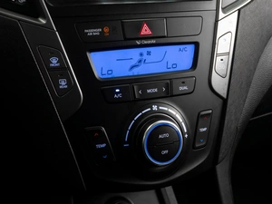 Внедорожник Hyundai Santa Fe 2012 года, 1549000 рублей, Тюмень
