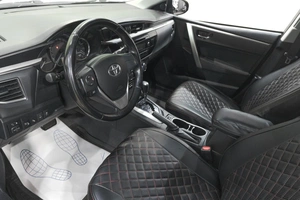 Седан Toyota Corolla 2013 года, 1359000 рублей, Новокузнецк