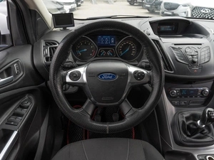 Внедорожник Ford Kuga 2013 года, 1059000 рублей, Саратов