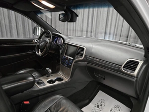 Внедорожник Jeep Grand Cherokee 2013 года, 2199000 рублей, Красноярск