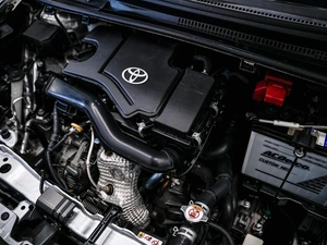 Хетчбэк Toyota Vitz 2018 года, 980000 рублей, Красноярск