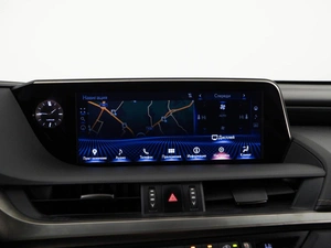 Седан Lexus ES 2020 года, 3227077 рублей, Москва