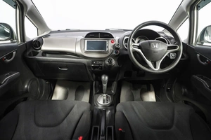 Хетчбэк Honda Fit 2009 года, 779000 рублей, Новосибирск