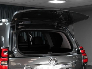 Внедорожник Toyota Land Cruiser Prado 2017 года, 3777000 рублей, Тюмень