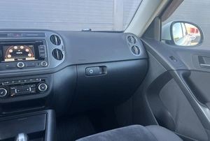 Внедорожник Volkswagen Tiguan 2014 года, 1385000 рублей, Солонцы