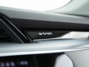 Внедорожник Audi e-tron Sportback 2020 года, 4210434 рублей, Москва