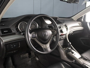 Седан Honda Accord 2008 года, 1230000 рублей, Омск