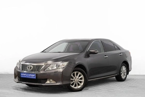 Седан Toyota Camry 2012 года, 1599000 рублей, Барнаул