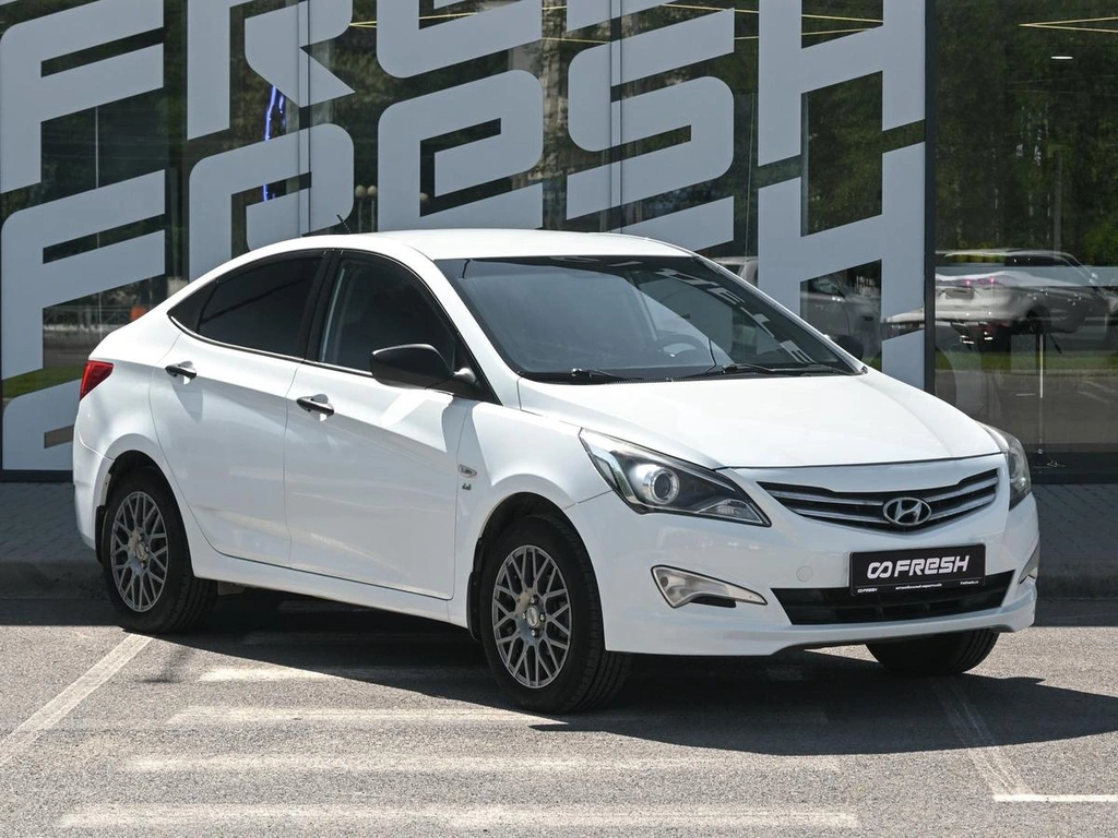 Седан Hyundai Solaris 2015 года, 809000 рублей, Волгоград