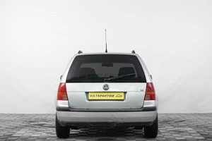 Универсал Volkswagen Golf 2002 года, 349000 рублей, Кемерово