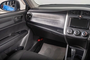 Универсал Toyota Corolla Fielder 2019 года, 1629000 рублей, Томск