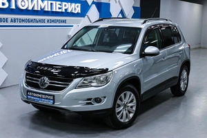 Внедорожник Volkswagen Tiguan 2010 года, 968000 рублей, Солонцы