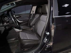 Хетчбэк Opel Astra 2013 года, 990999 рублей, Тверь