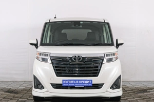 Минивэн Toyota Roomy 2017 года, 1149000 рублей, Красноярск