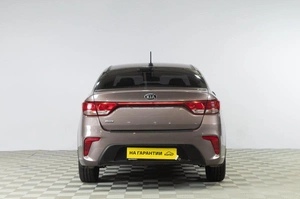 Седан Kia Rio 2019 года, 1299000 рублей, Челябинск