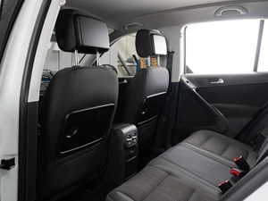 Внедорожник Volkswagen Tiguan 2013 года, 1370000 рублей, Тюмень