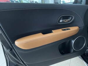 Внедорожник Honda Vezel 2019 года, 1697000 рублей, Солонцы